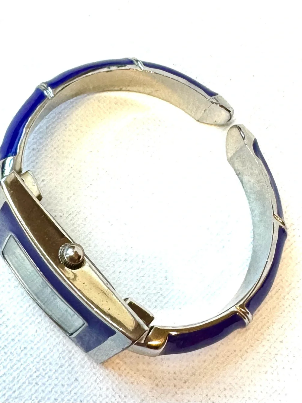 Vintage Vellacio Mother Of Pearl Cuff Watch Women's Bamboo Look Silver Purple